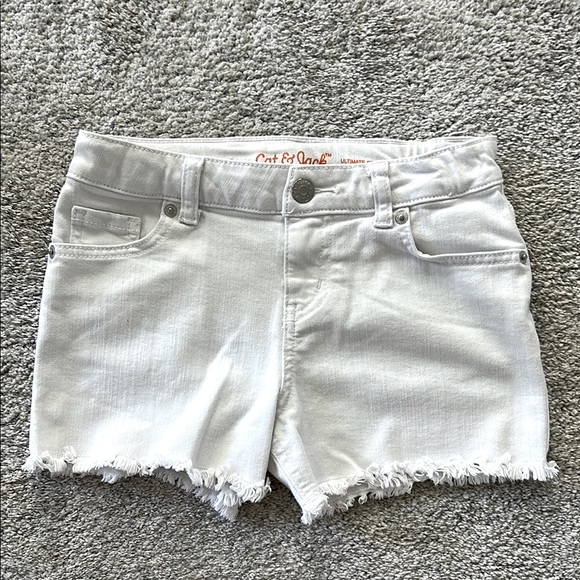 Girls Cat & Jack White Frayed Jean Shorts - Picture 1 of 4